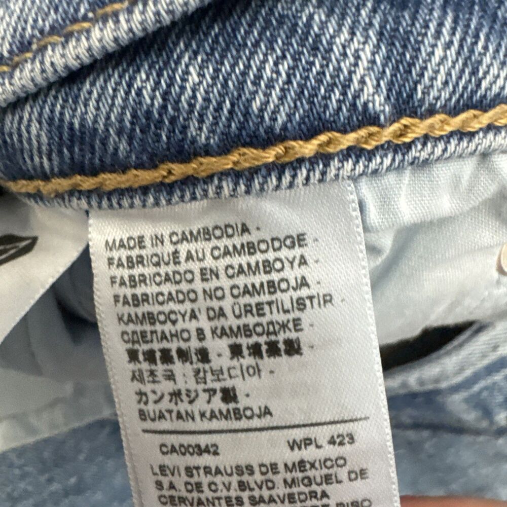 Levis Premium Wedgie Jeans Women's 27 (27.5 x 27) Blue Denim Button Fly Big E - Picture 13 of 15